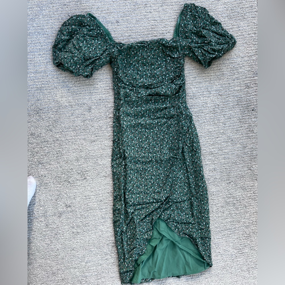 ASTR the Label Square Neck Bubble Sleeve Dress